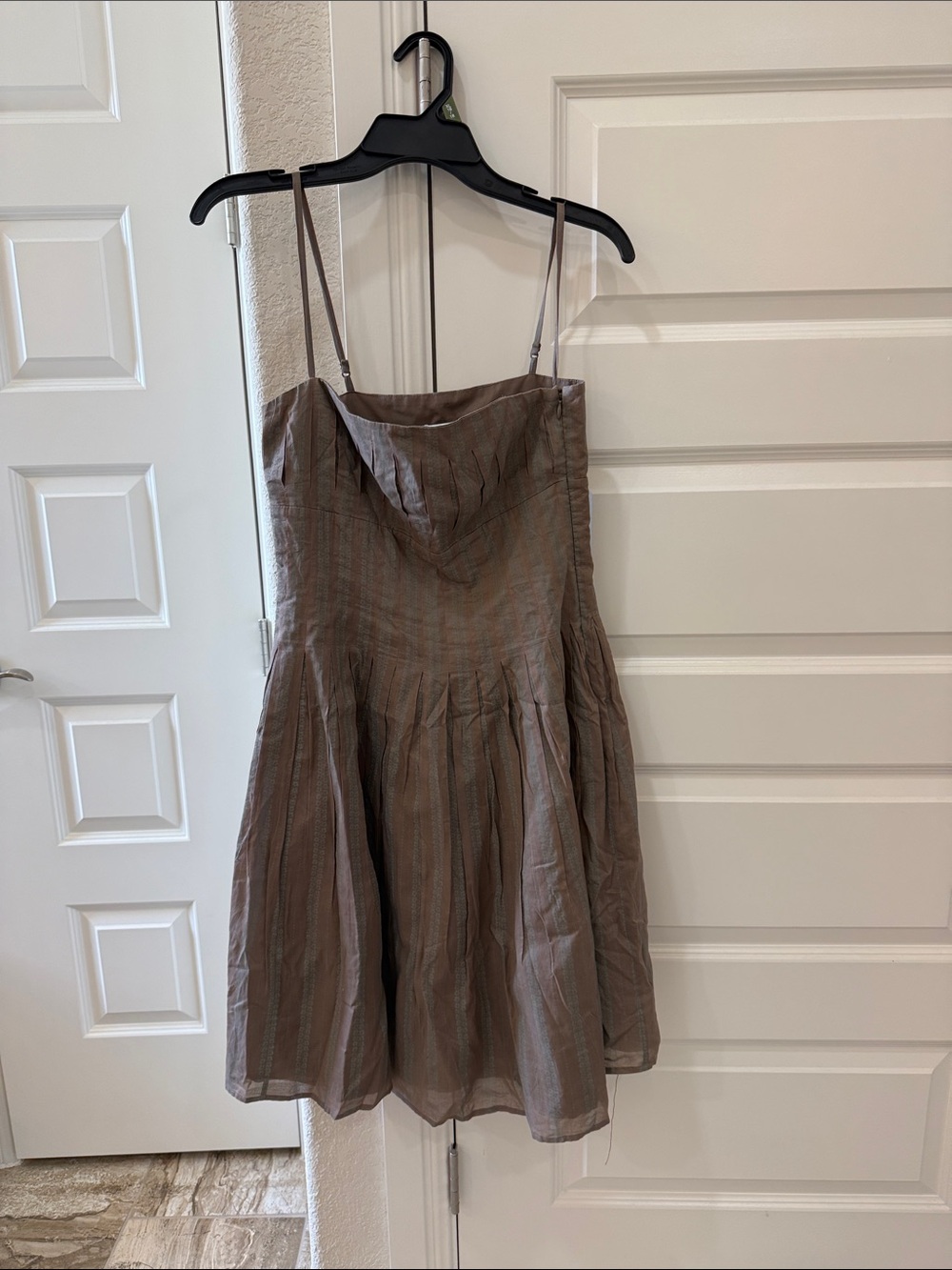 Isaac Mizrahi Brown and Light Gray Striped Strapless Dress